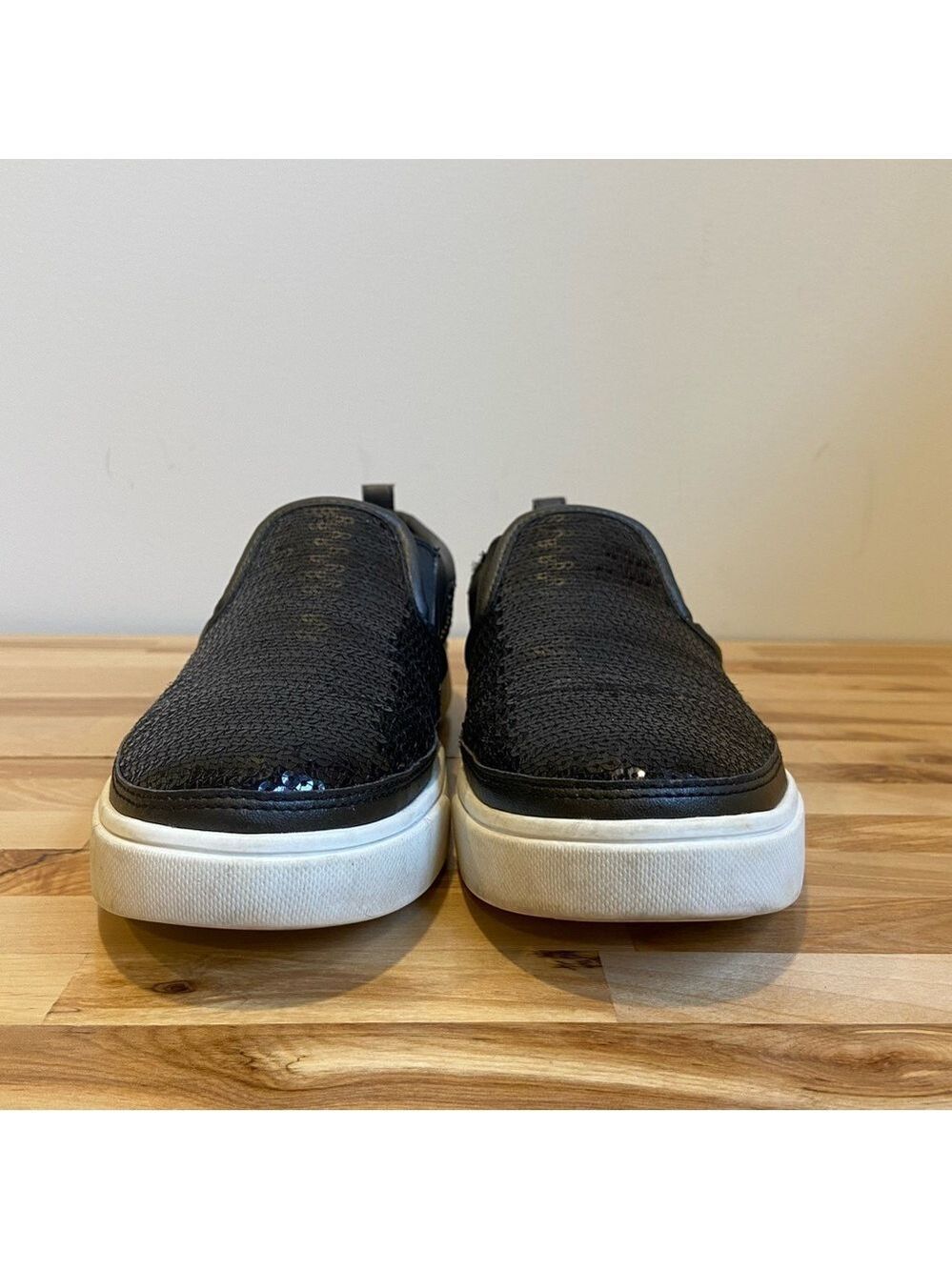 UGG black sequins slip on loafers flat shoes white sole size 4 - Picture 4 of 16